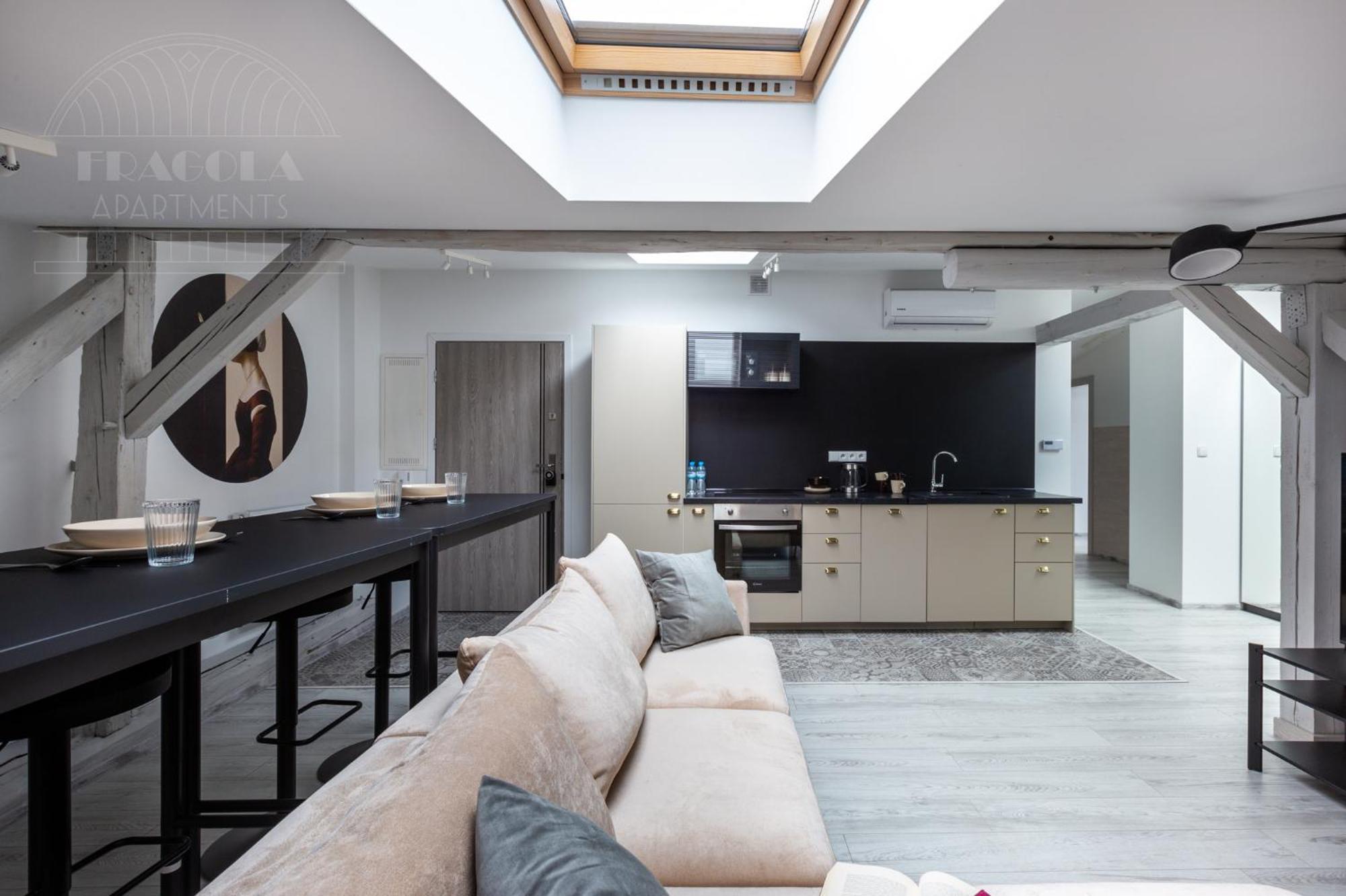 Spacious Apartment 11 Pax, Vistula River - Fragola Apartments Краків Екстер'єр фото